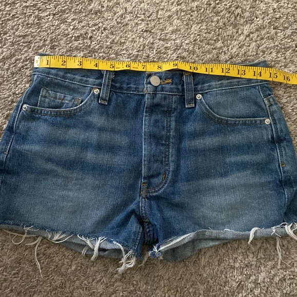 BDG BoyFriend Low Rise Jean Short US Size 24 - Picture 3 of 12